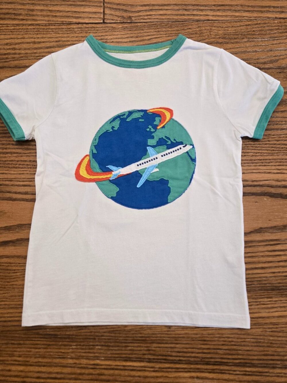 Mini Boden Airplane Plane Jet Travel T-Shirt - Size 6-7 - Boys Earth Globe.